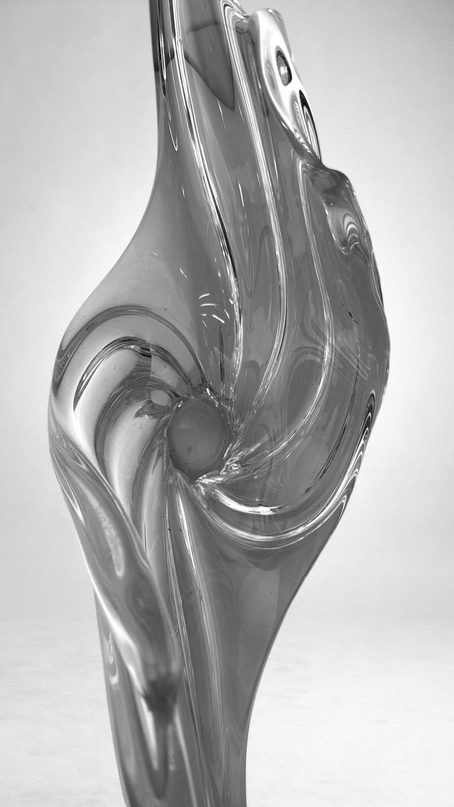 Home Decor Art Deco French Crystal Centerpiece, Produced In The Vannes Le Châtel Area photo