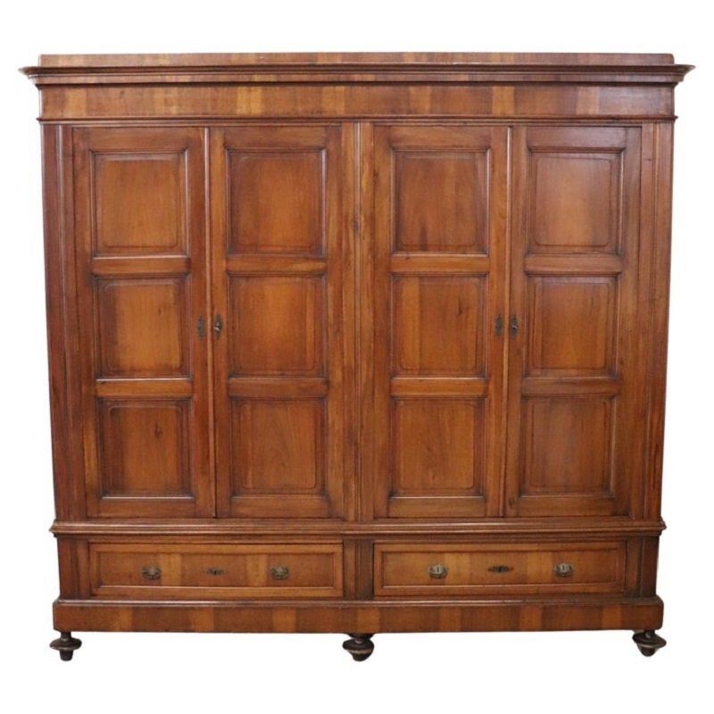 Large Antique 19th Century 4 Door Wardrobe In Walnut
