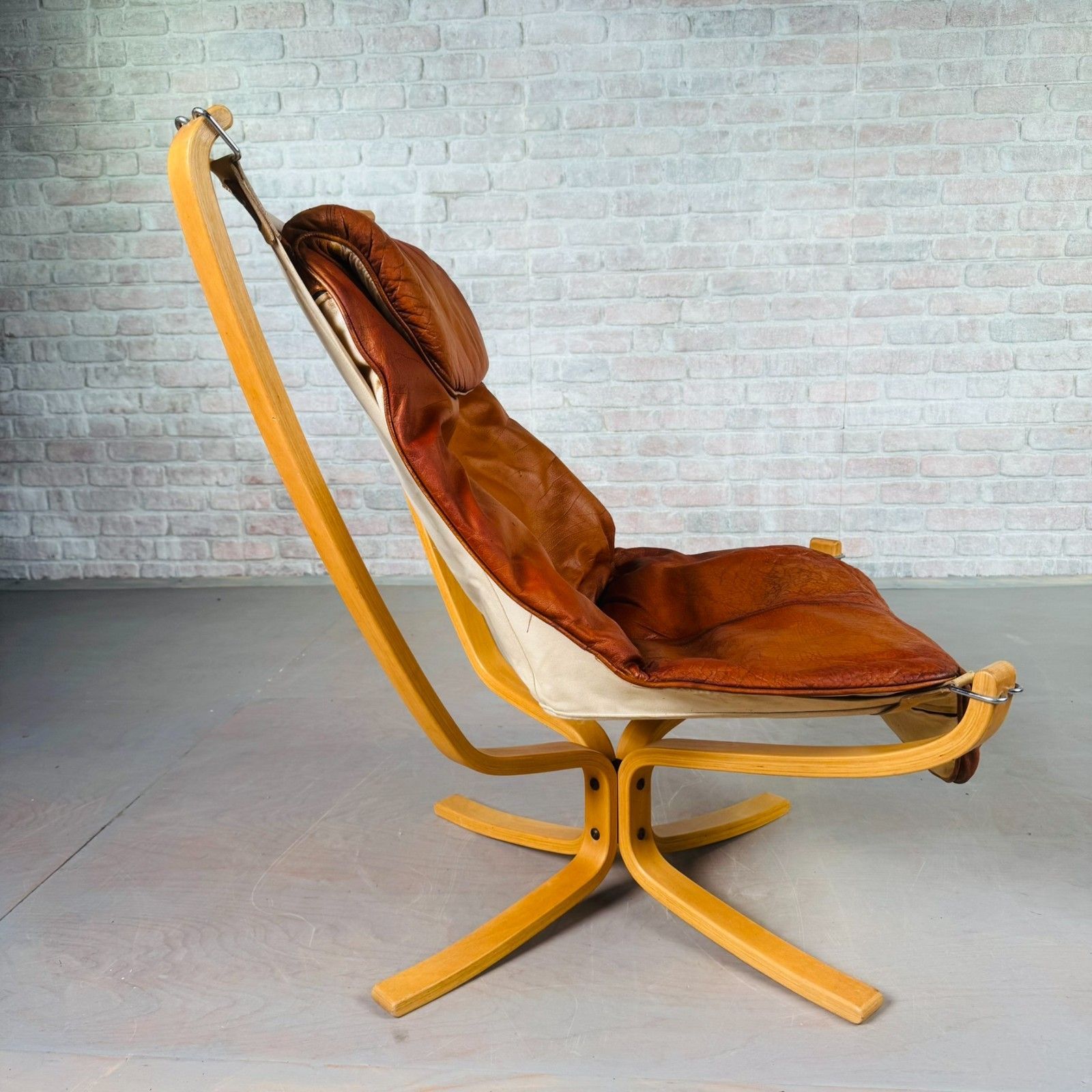 Vintage Norwegian Tan Leather Falcon Chair By Vatne Møbler #A808 photo buy
