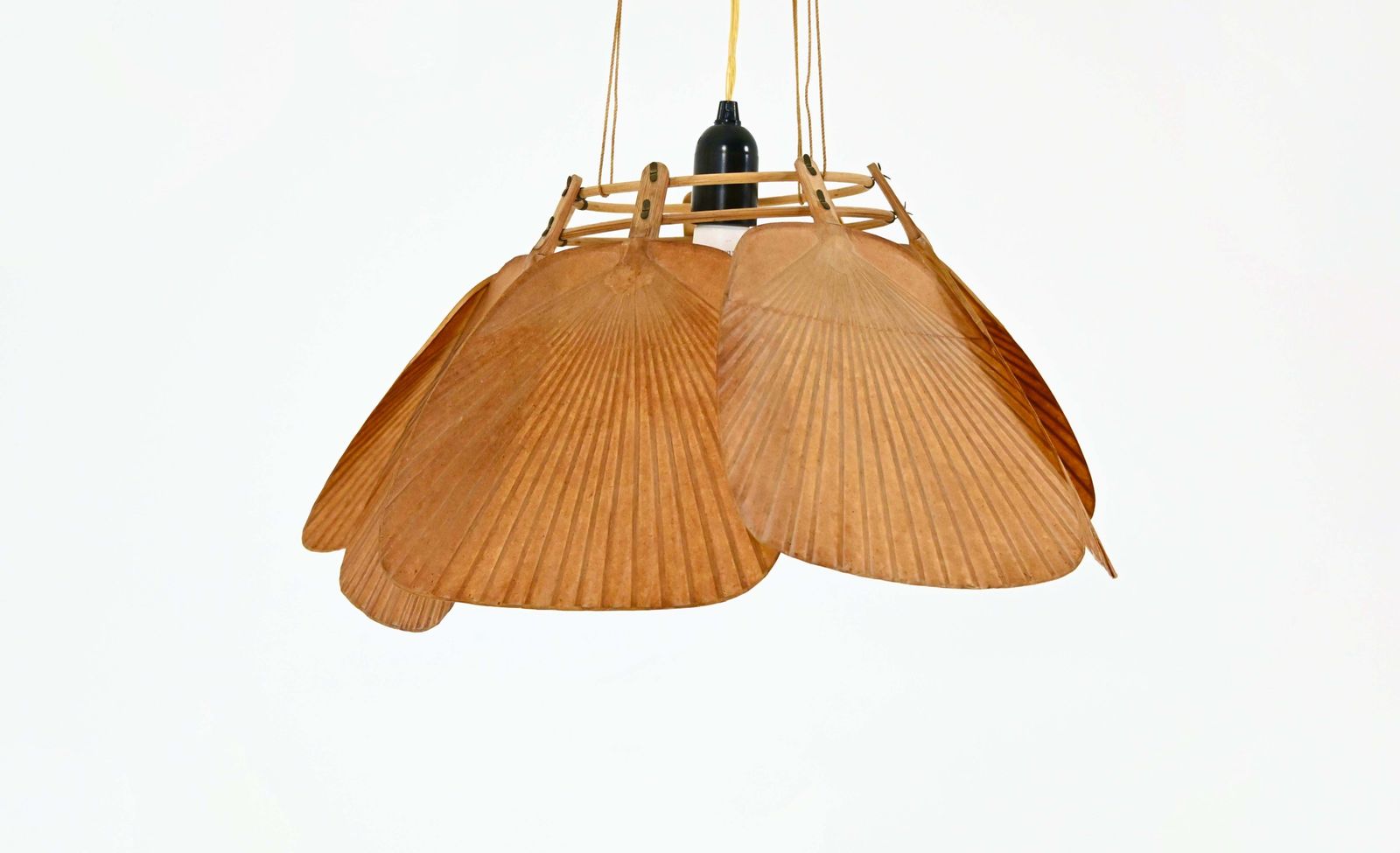 "Shichi" Uchiwa Hanging Lamp By Ingo Maurer For Design M, 1970s photo Lighting