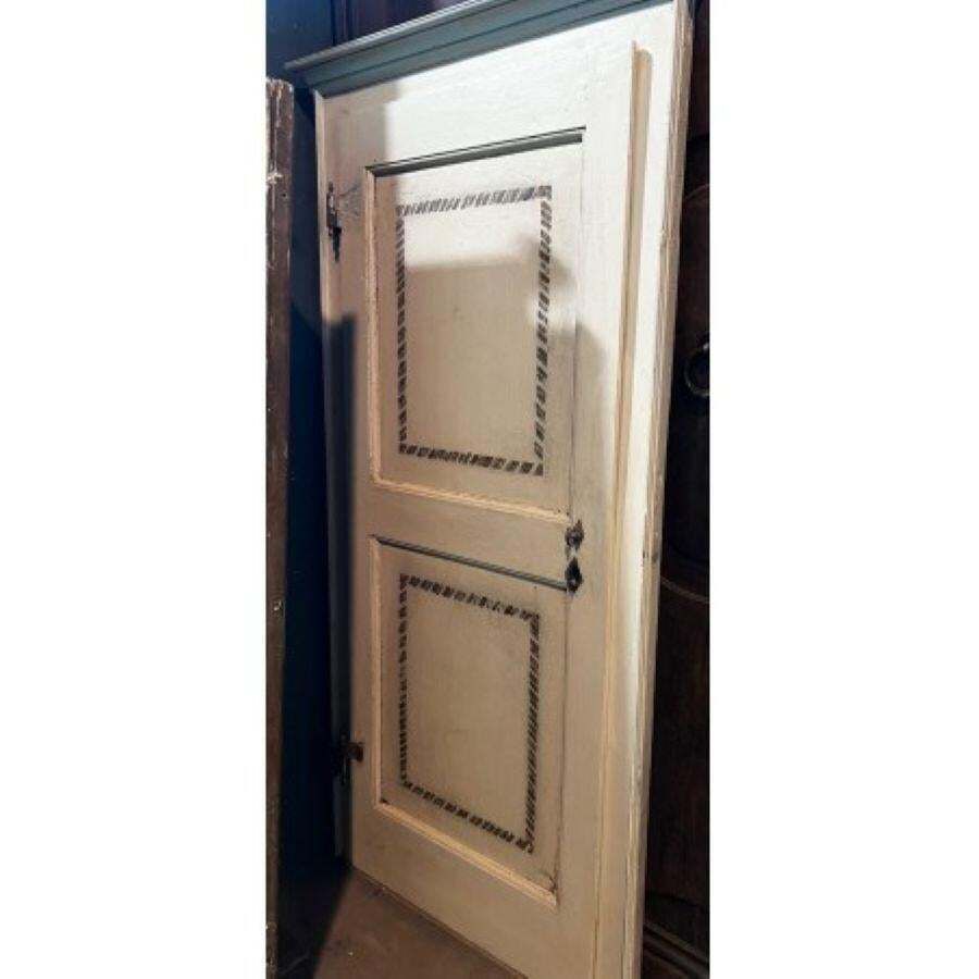 photo furniture N. 6 Porte Da Interno In Legno Laccato Bianco, Completa Di Telaio, Italia
