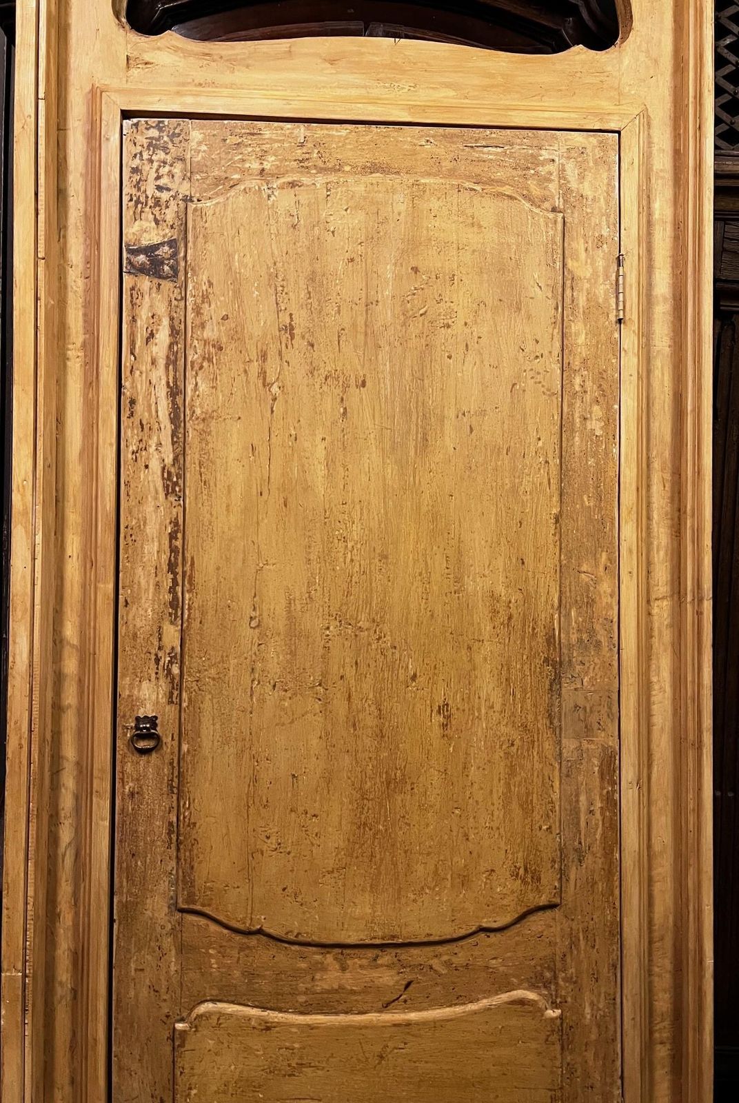 No.2 Yellow Lacquered Interior Doors With Frame And Door Overlay, Italy photo 4251.0