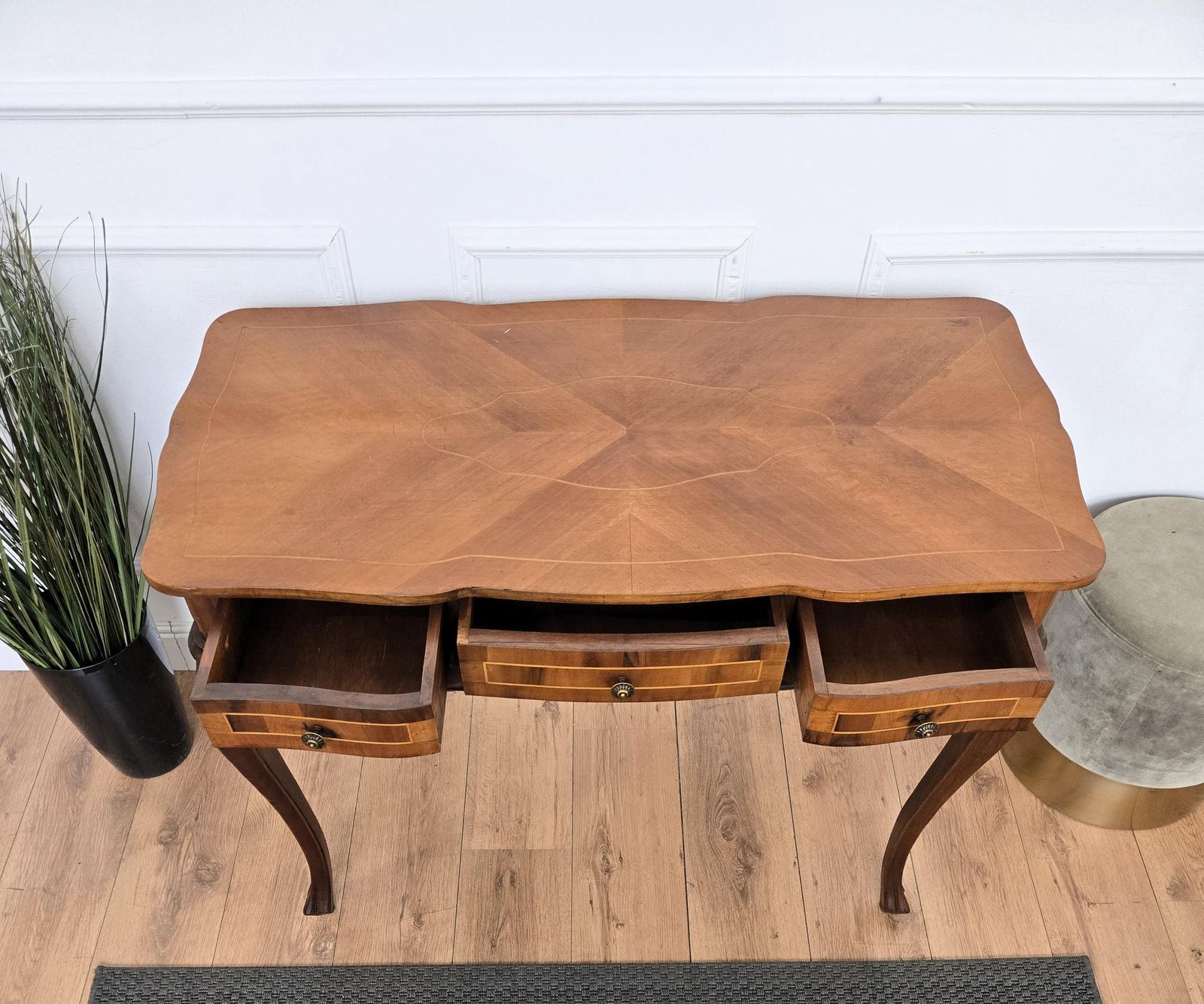 Antique Italian Kidney Shaped Inlay Walnut Burl Wood Writing Desk Table photo vintage
