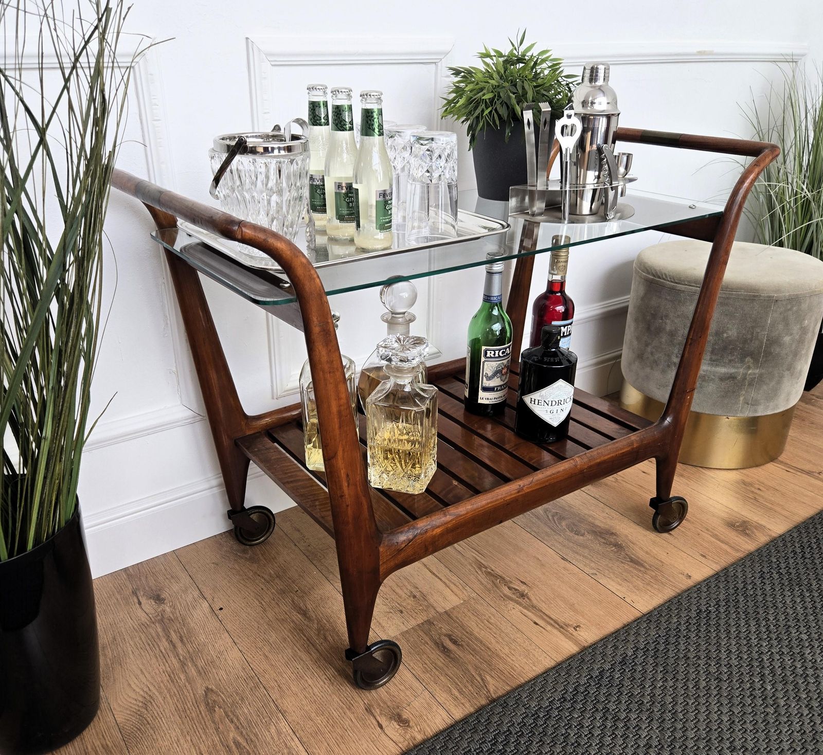 1950s Art Deco Mid Century Italian Wood And Brass Dry Bar Cabinet Liquor Cart photo for sale