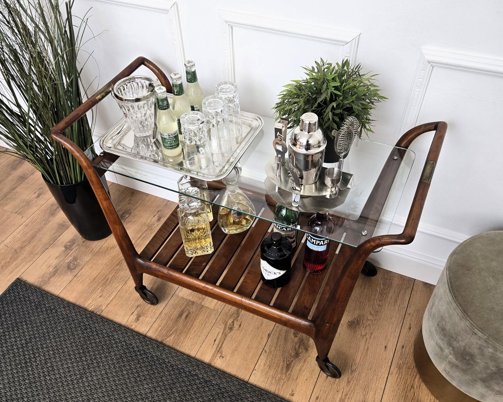 1950s Art Deco Mid Century Italian Wood And Brass Dry Bar Cabinet Liquor Cart photo 1648.0