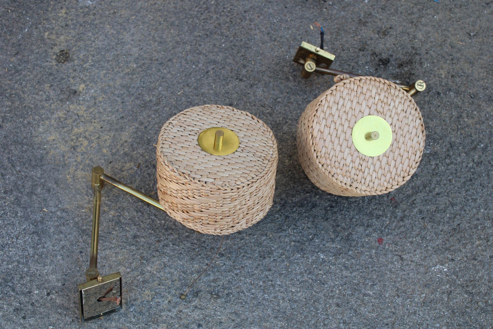 photo buy Pair Of Bedside Lamps In Brass And Straw Italy 1970s Directional