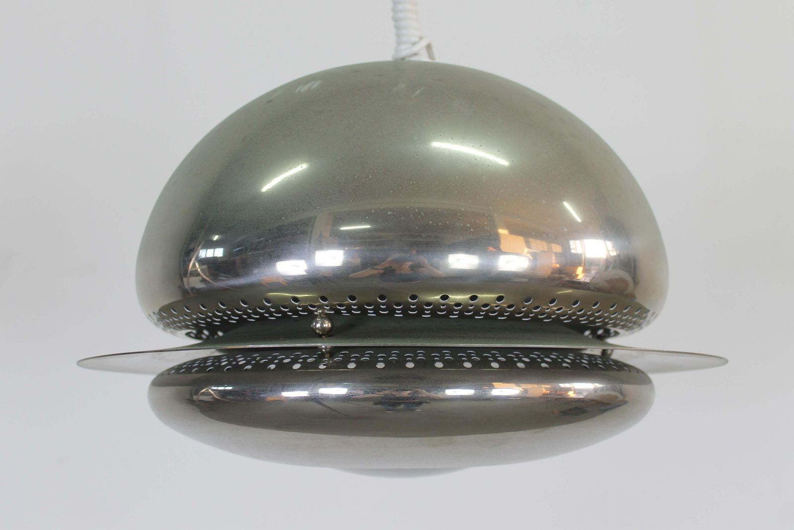 photo for sale Tobia Scarpa Set Of Two Nictea Lamps In Nickel Plated Brass By Flos 1960s