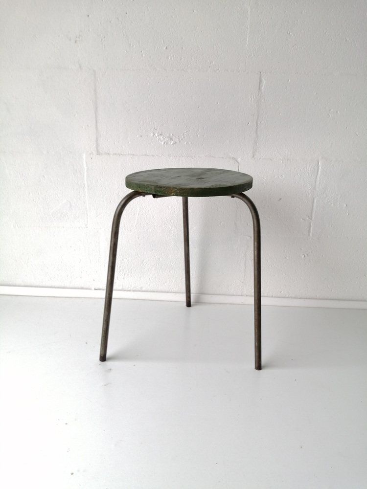 photo vinterior Vintage Industriële Zwarte Kruk