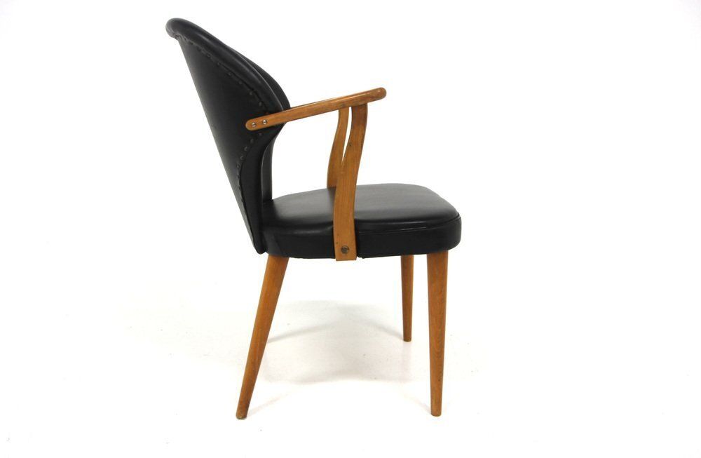 Fauteuil scandinave en similicuir, 1960 photo for sale
