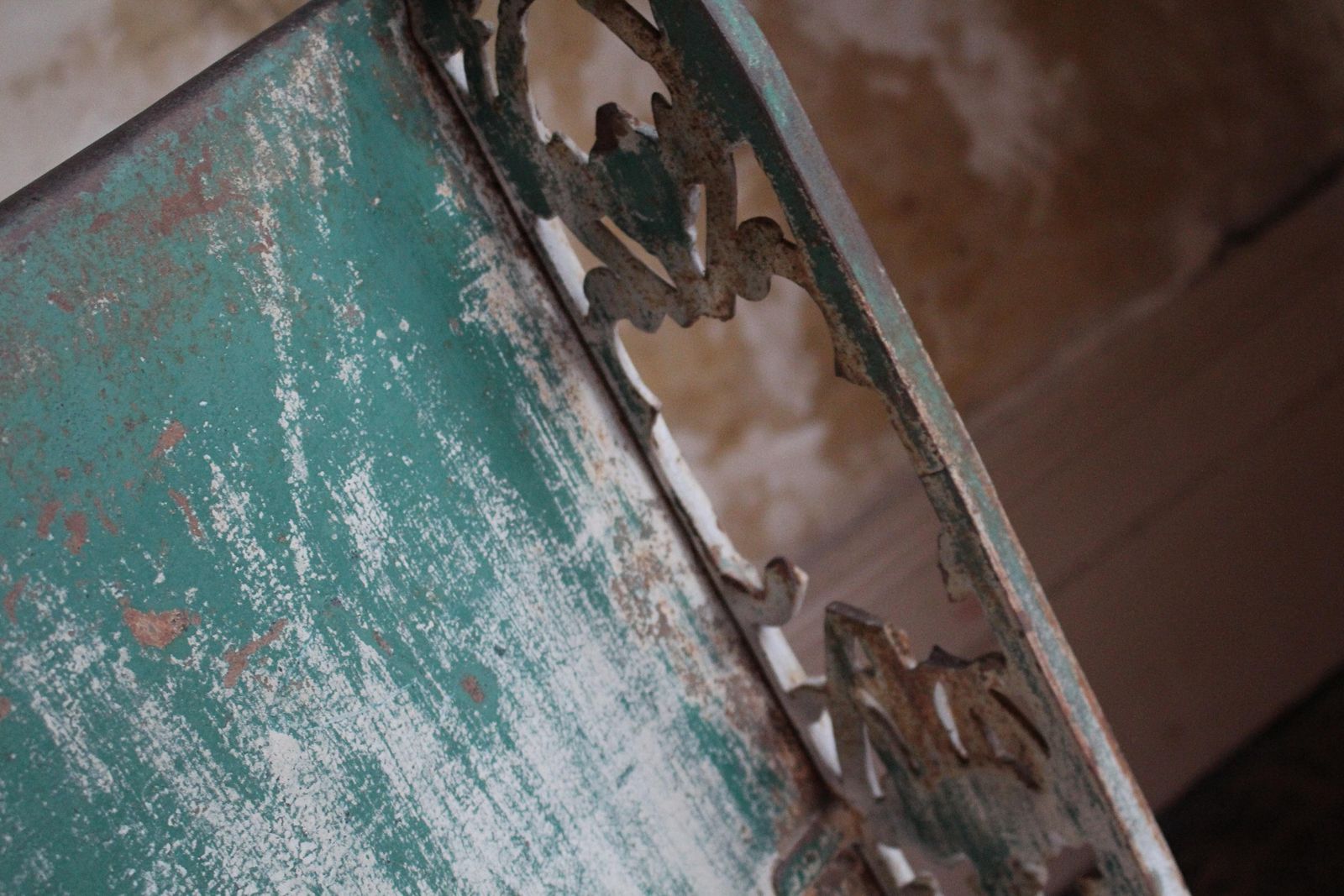 photo for sale French Circa 1860 Original Painted Green Napoleon Lll Cast Iron Daybed Rococo