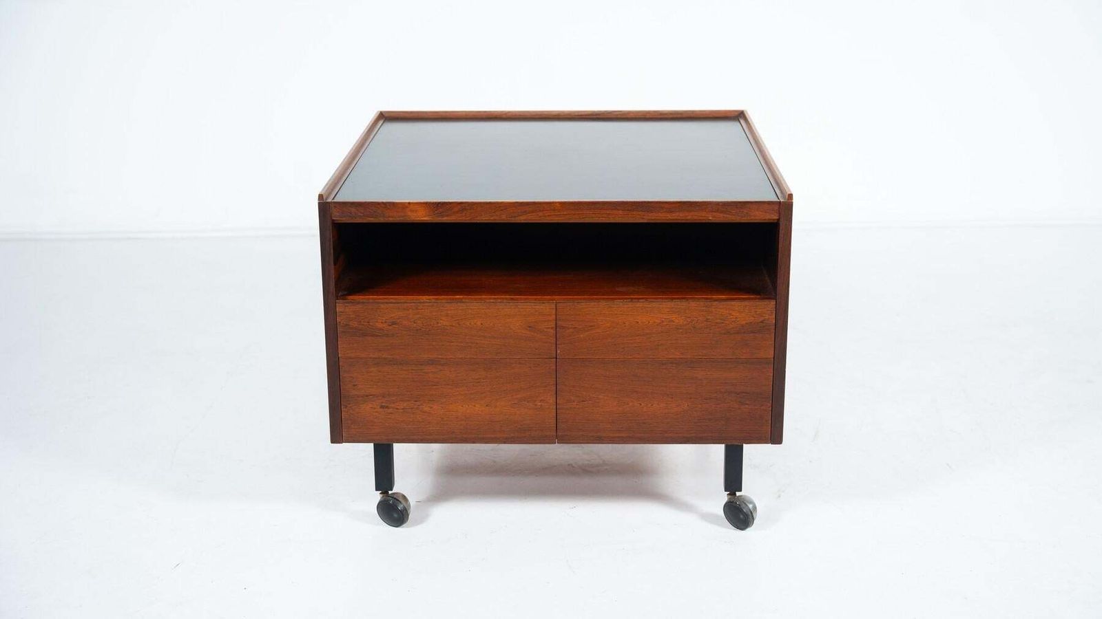 photo furniture Mid Century Bar Cart By Arne Vodder For Sibast, 1960s