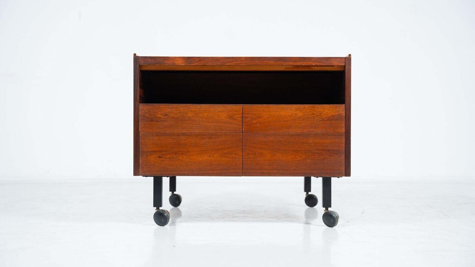 photo buy Mid Century Bar Cart By Arne Vodder For Sibast, 1960s