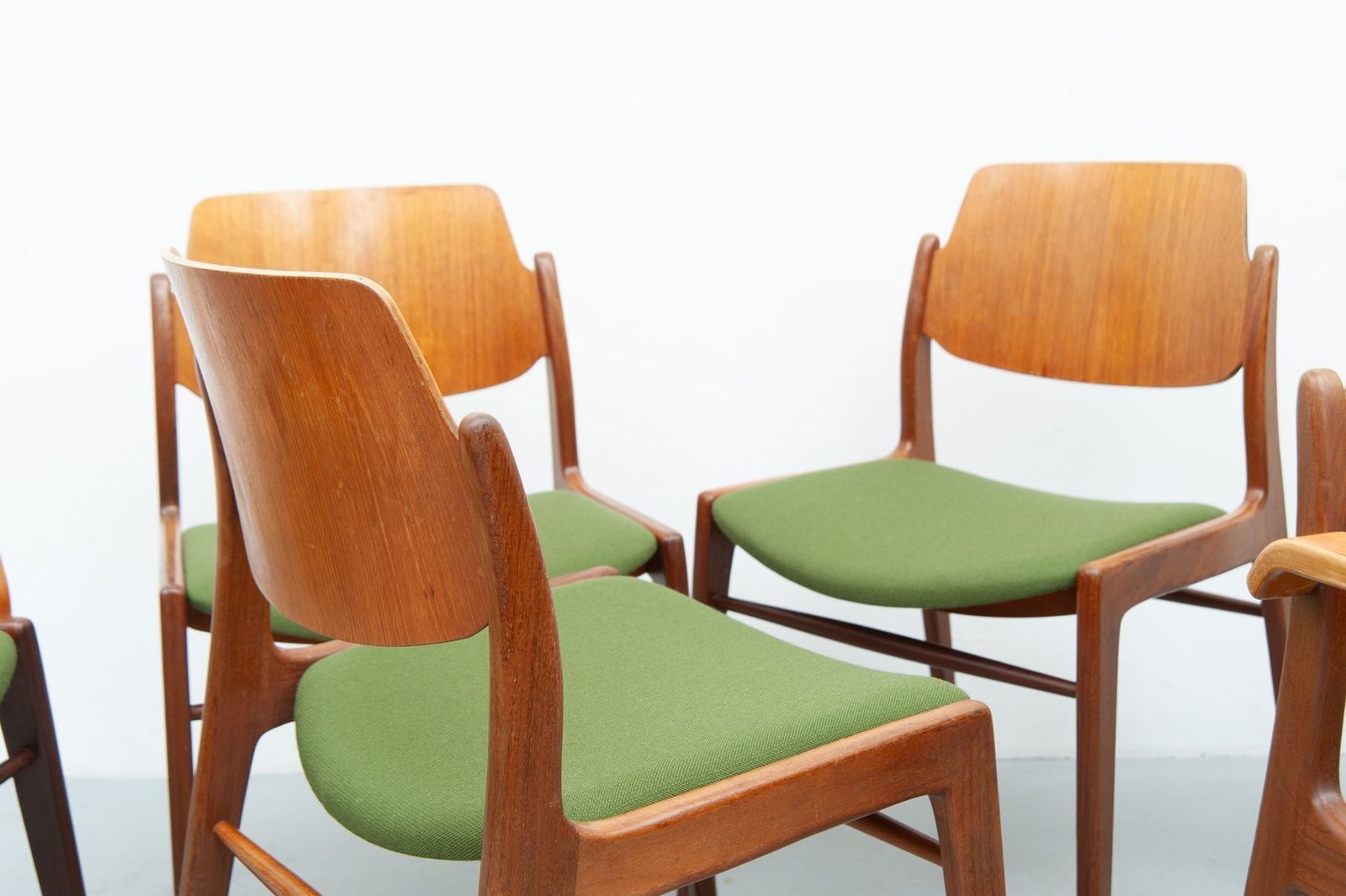 2429.0 C64 And D64 Dining Chairs In Teak By Hartmut Lohmeyer For Wilkhahn, 1950s, Set Of 6 photo