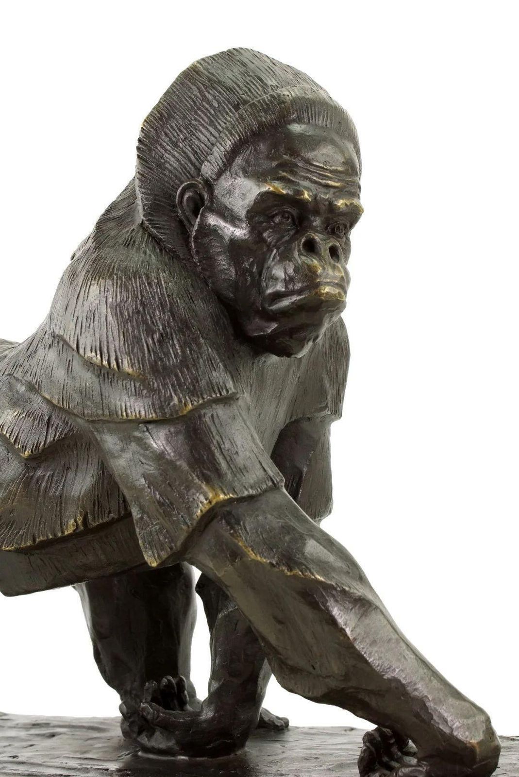 Gorilla Statue In The Style Of Rembrandt Bugatti , Bronze Sculpture photo vinterior