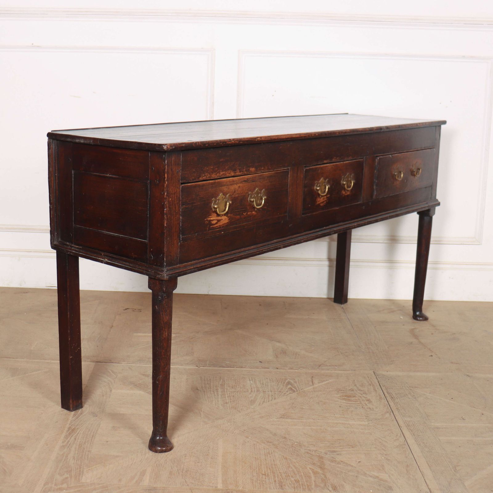 English Pine Dresser Base, 1700s photo vinterior
