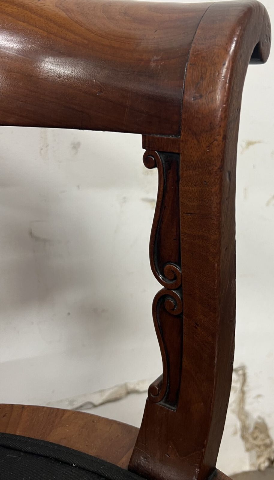 Good Quality Mahogany Desk Chair photo 545.0