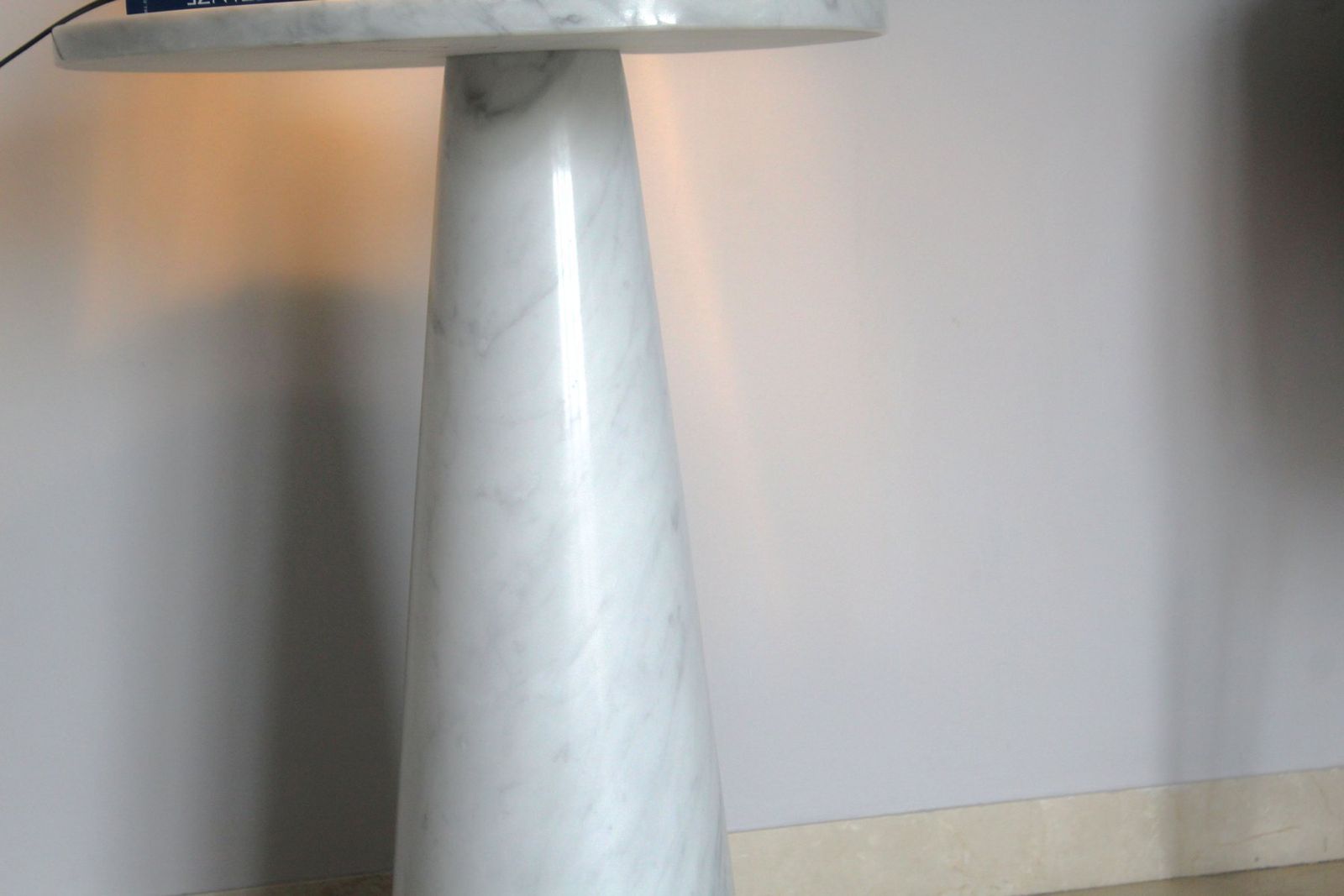 Italian Eros Series Coffee Tables In White Carrara Marble By Angelo Mangiarotti, 1970s, Set Of 2 photo vintage