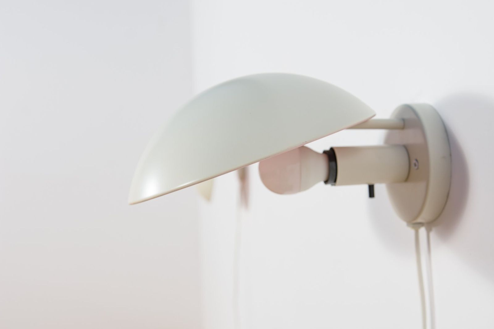 Mid Century Ph Hat Wall Lamps By Poul Henningsen For Louis Poulsen, Denmark, 1961, Set Of 2 photo buy