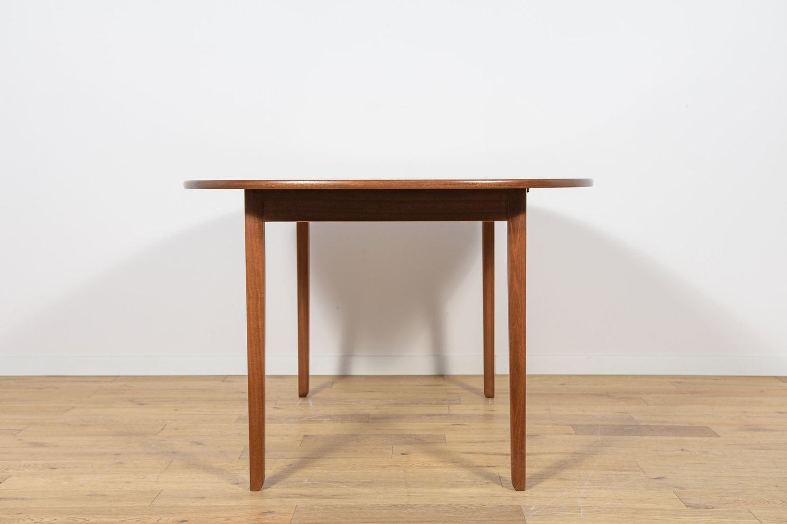 Mid Century Extendable Dining Table By Ole Wanscher For Poul Jeppesens Furniture Factory, Denmark, 1960s photo for sale