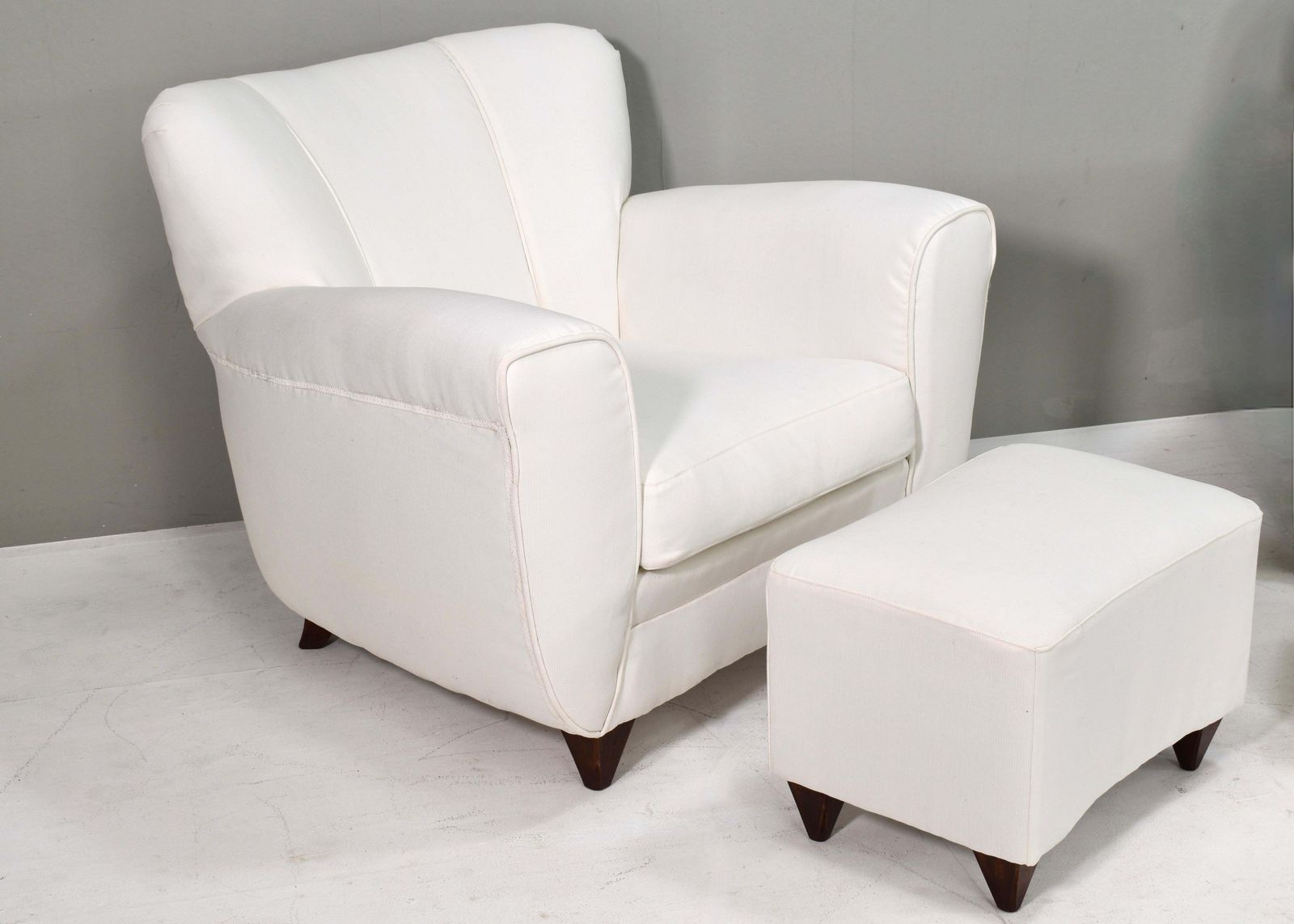 Italia Lounge Armchair With Pouf In Cream White Fabric – Italy, Circa 1940s photo vinterior