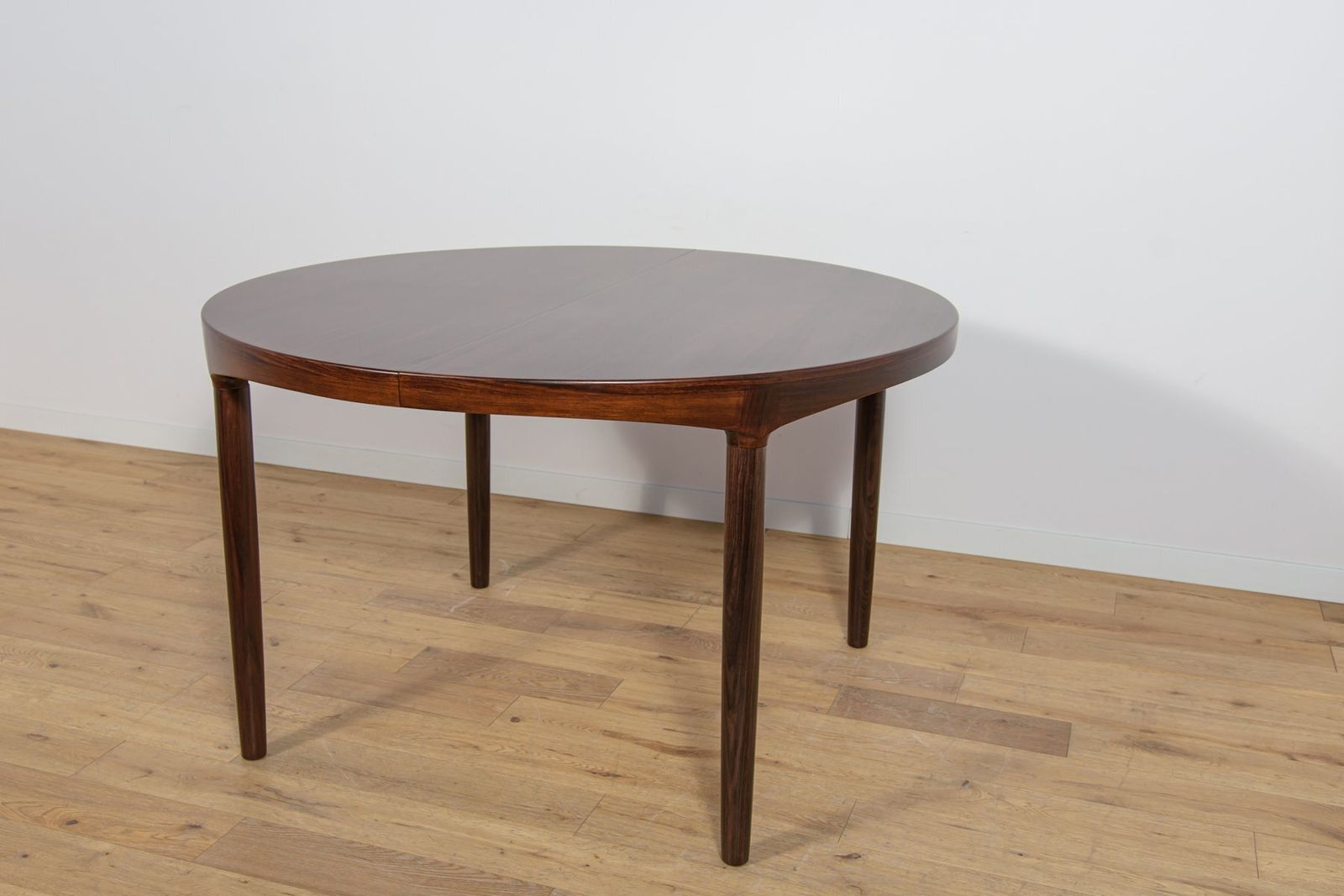 Mid Century Modern Extendable Rosewood Dining Table By Harry østergaard For Randers Møbelfabrik, 1960s