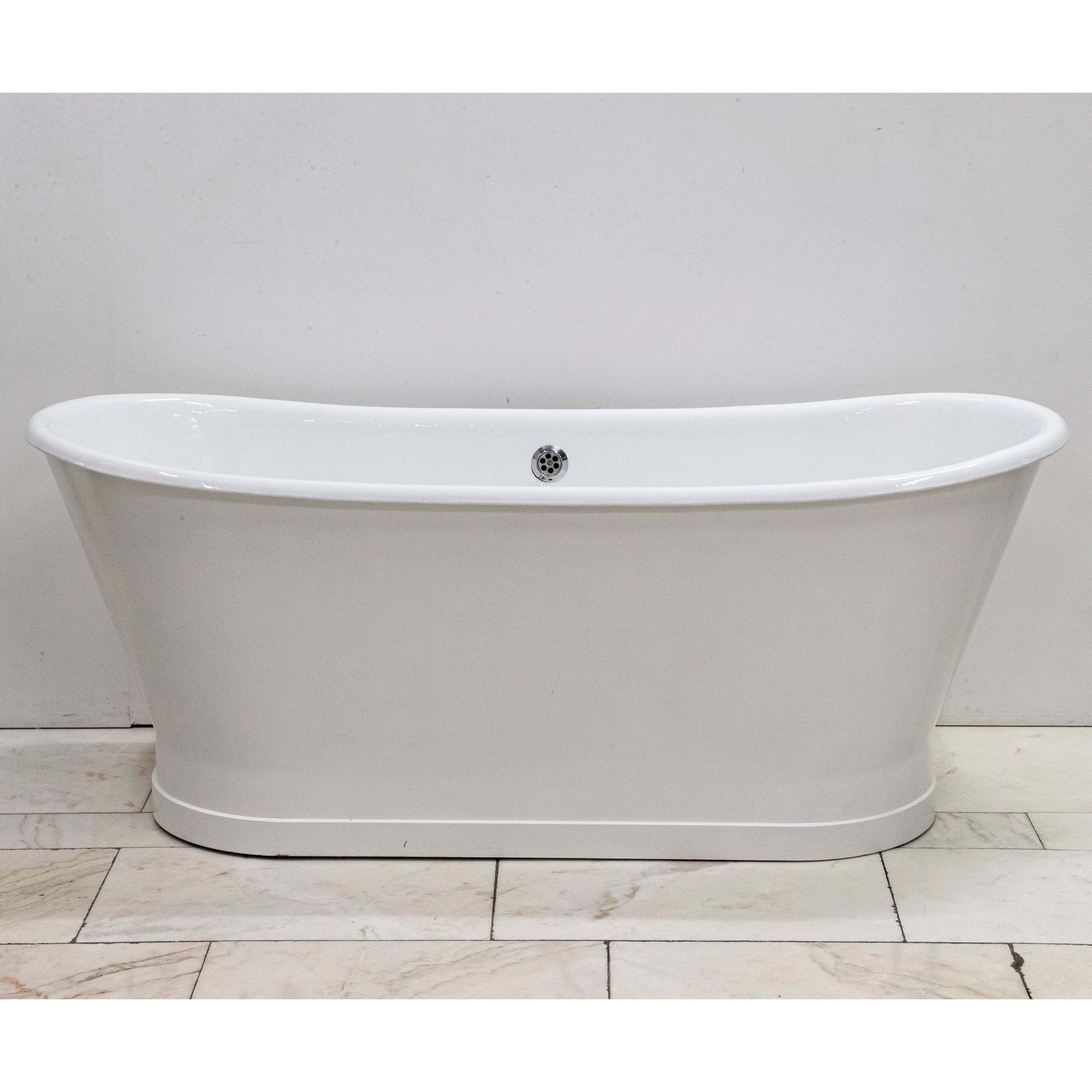 photo buy Reclaimed Cast Iron Double Ended Bath | Recor Bathtub