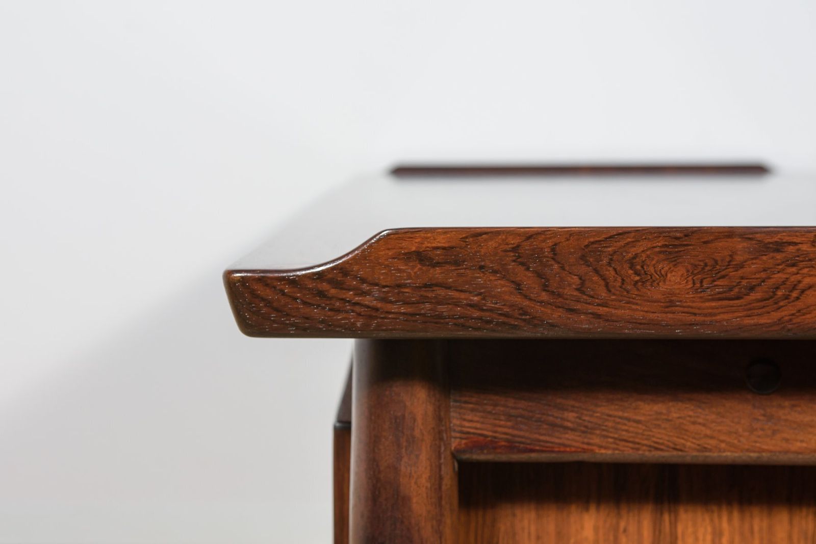 7596.0 Mid Century Modern Rosewood Desk By Arne Vodder For Sibast, 1960s photo