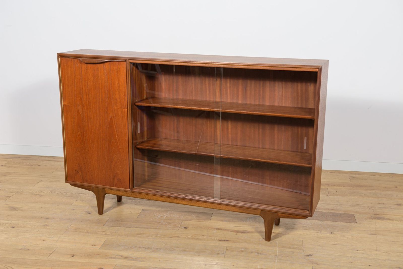 Mid Century Teak Bookshelf From McIntosh, 1960s