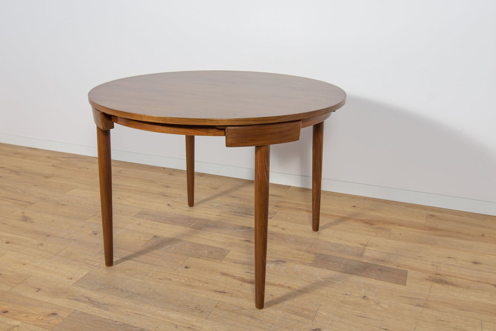Mid Century Teak Dining Table And Chairs Set By Hans Olsen For Frem Røjle, Denmark, 1950s, Set Of 5 photo vinterior