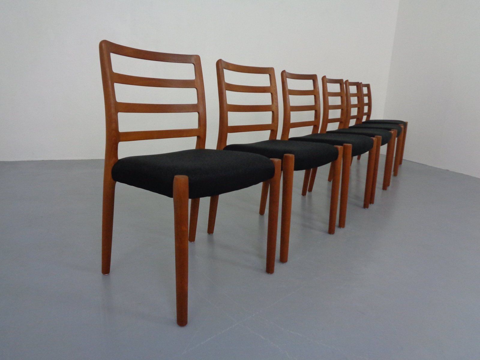 Model 85 Teak Dining Chairs By Niels Otto Møller For J. L. Møllers, 1960s, Set Of 6 photo for sale