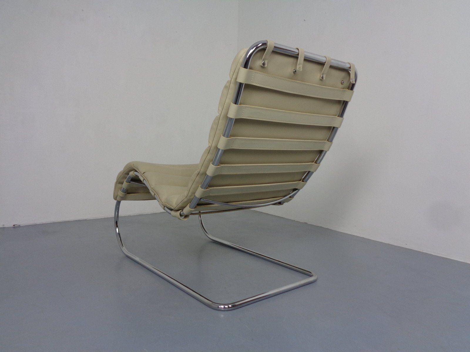 Model 241 Lounge Chair By Mies Van Der Rohe For Knoll International, 1970s photo vinterior