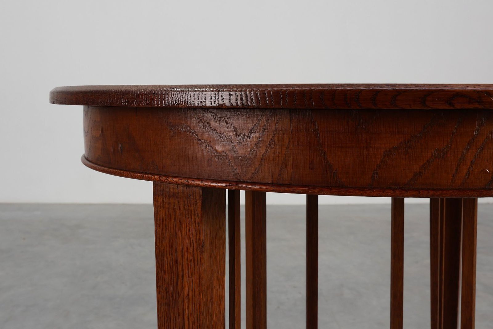 Arts And Crafts Oak Side Table, United Kingdom, 1900s photo Furniture