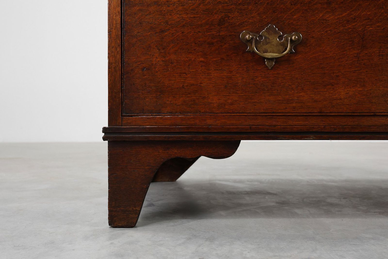 photo vinterior Georgian Chest Of Drawers, United Kingdom, 19th Century