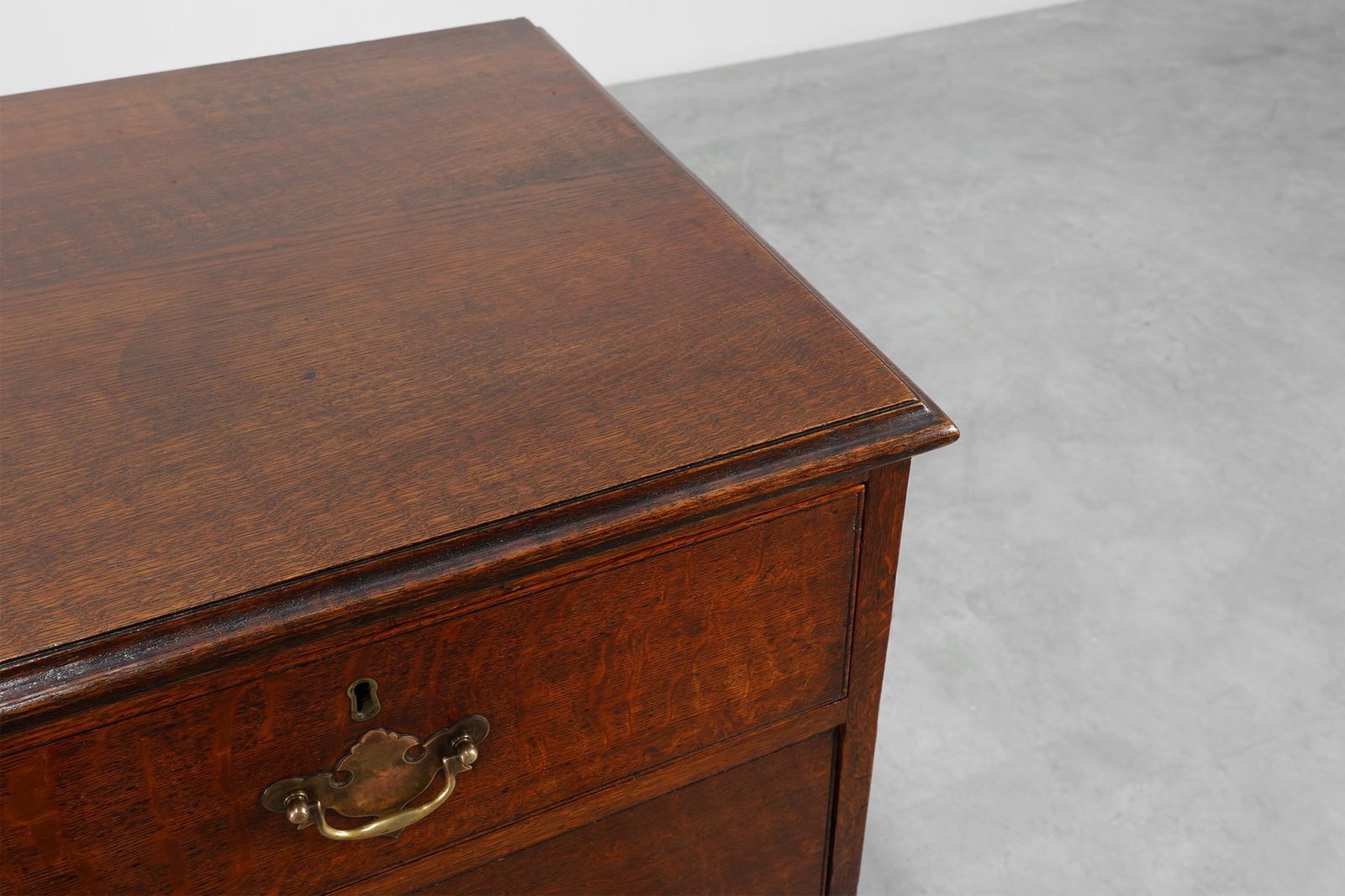 photo buy Georgian Chest Of Drawers, United Kingdom, 19th Century