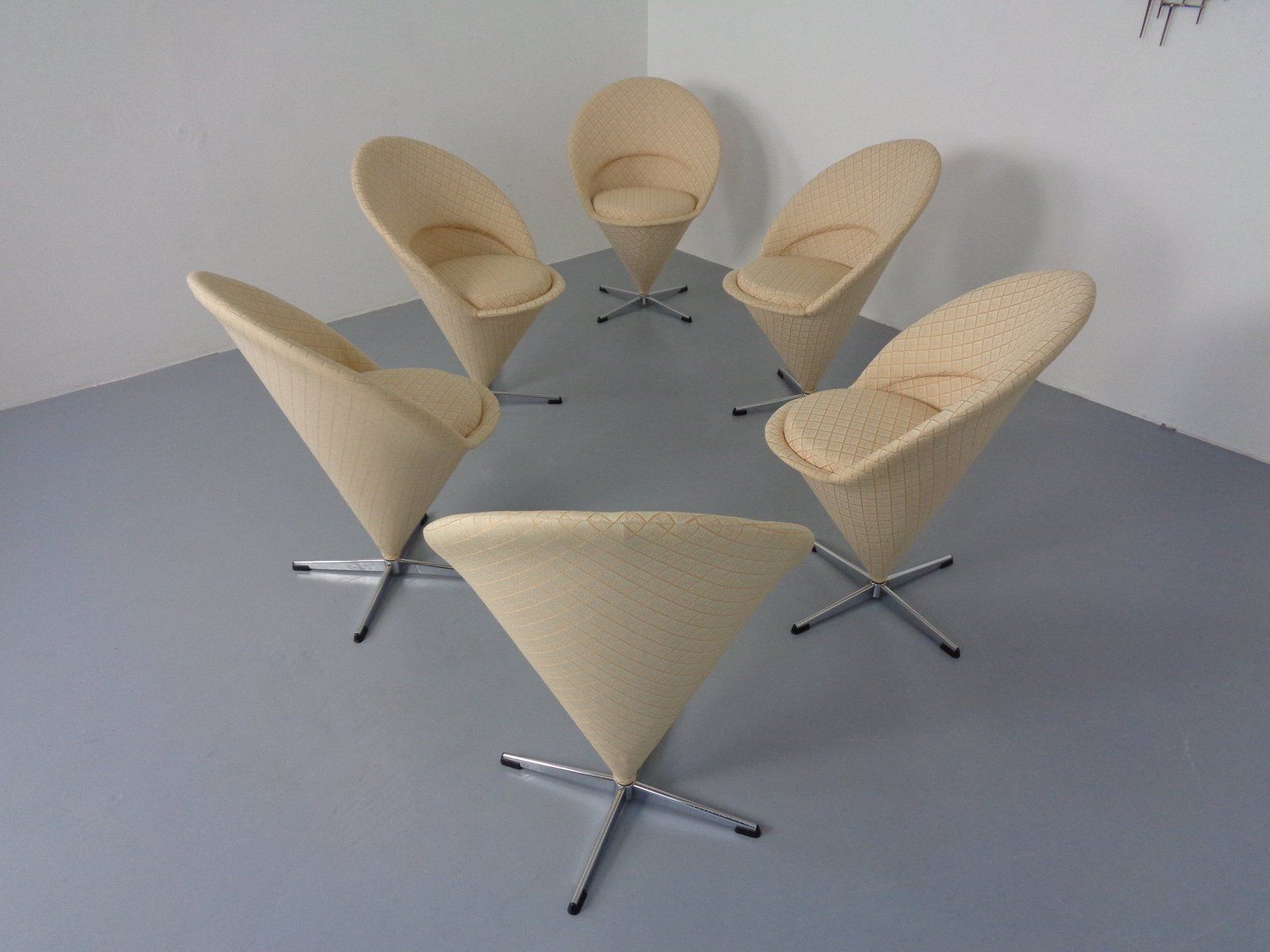 Early Cone Chairs By Verner Panton For Plus Linje, Denmark, 1950s, Set Of 6 photo buy