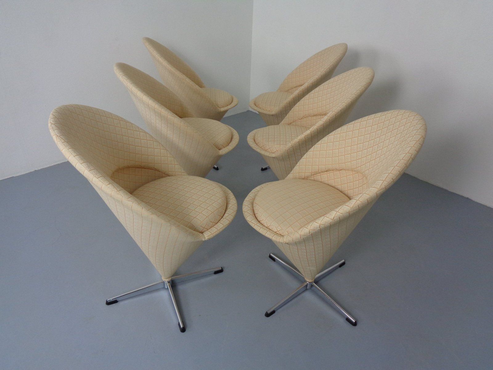 Early Cone Chairs By Verner Panton For Plus Linje, Denmark, 1950s, Set Of 6 photo vintage