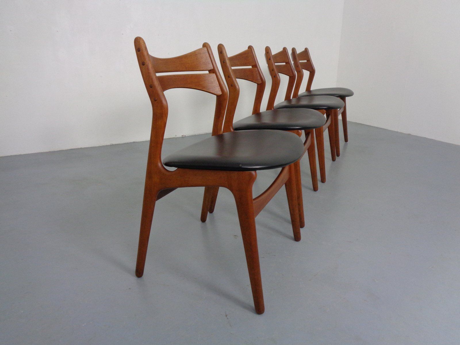 Teak Model 310 Dining Chairs By Erik Buch For Chr. Christensen, Denmark, 1960s, Set Of 4 photo vintage