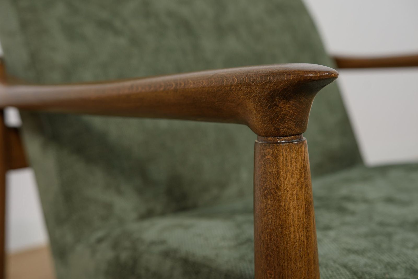 Furniture Mid Century Modern Gfm 64 Armchair By Edmund Homa For Gościcińskie Furniture Factory, 1960s photo