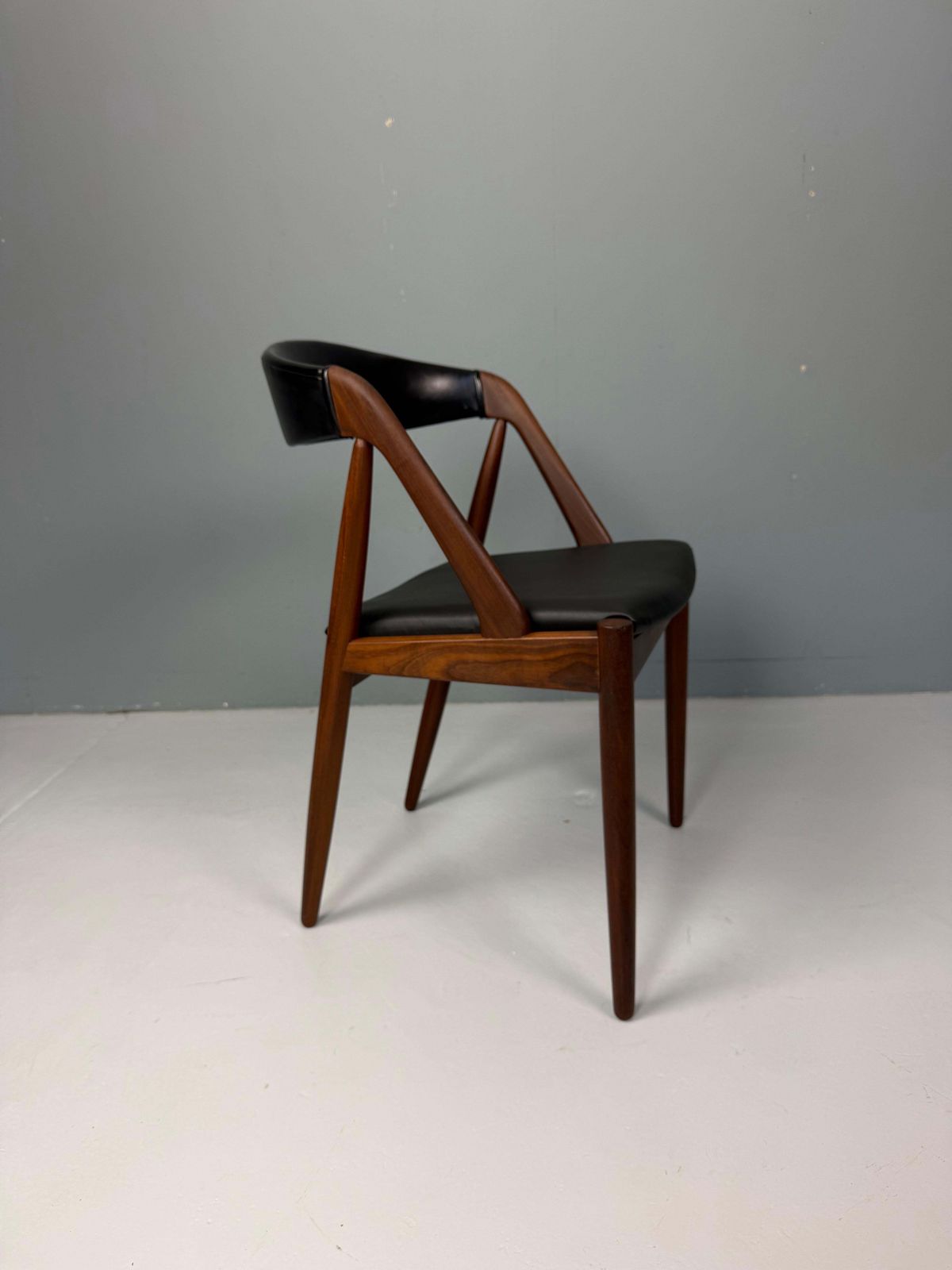 Kai Kristiansen Model 31 Set Of 6 Teak 'A' Frame Chairs For Schou Andersen, 1960 photo 3491.0