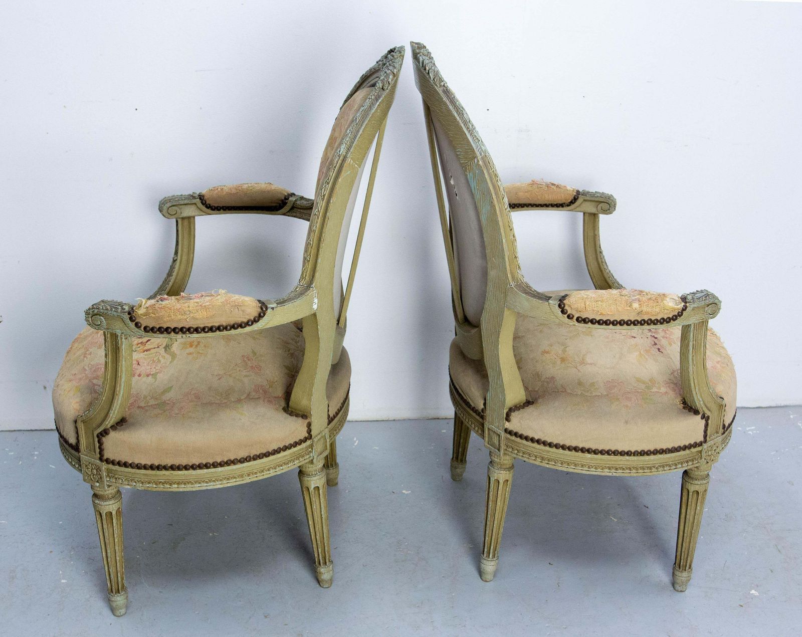 photo furniture Pair Of French Patinated Open Armchairs Louis XVI Medallion Fauteuils Circa 1900