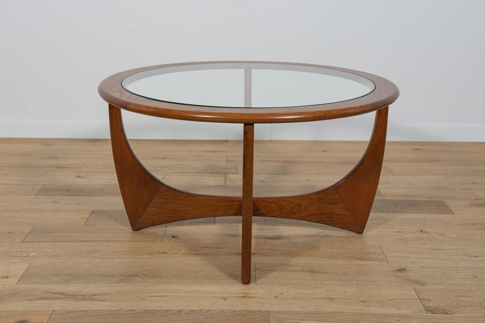 Round Astro Coffee Table In Teak By Victor Wilkins For G Plan, United Knigdom, 1960s photo 1052.0