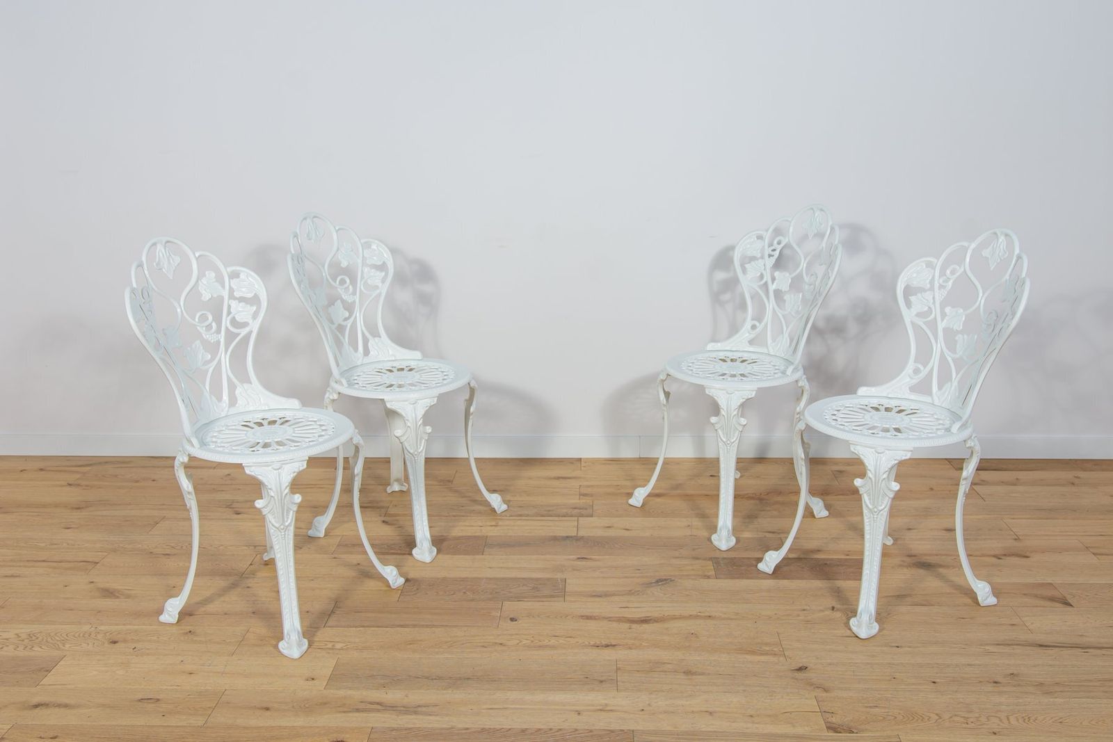 photo vinterior Art Nouveau Aluminum Garden Chairs, 1950s, Set Of 5
