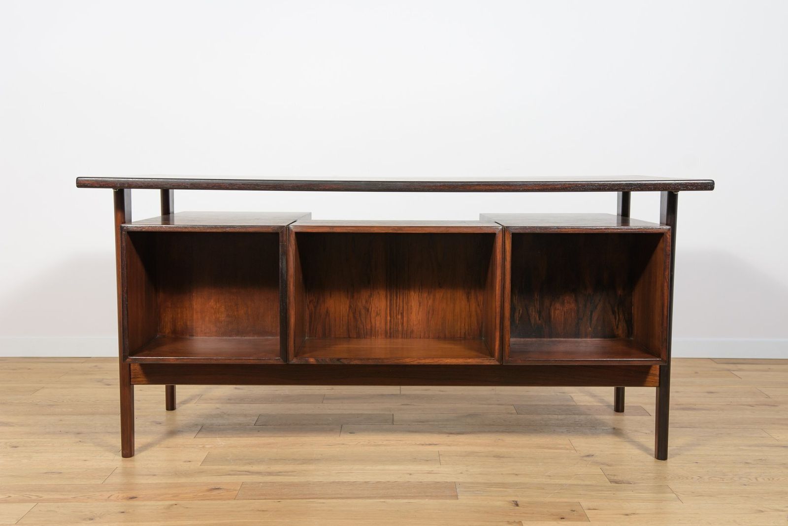 Mid Century Freestanding Rosewood Desk By Kai Kristiansen For Feldballes Møbelfabrik, 1960s photo vinterior