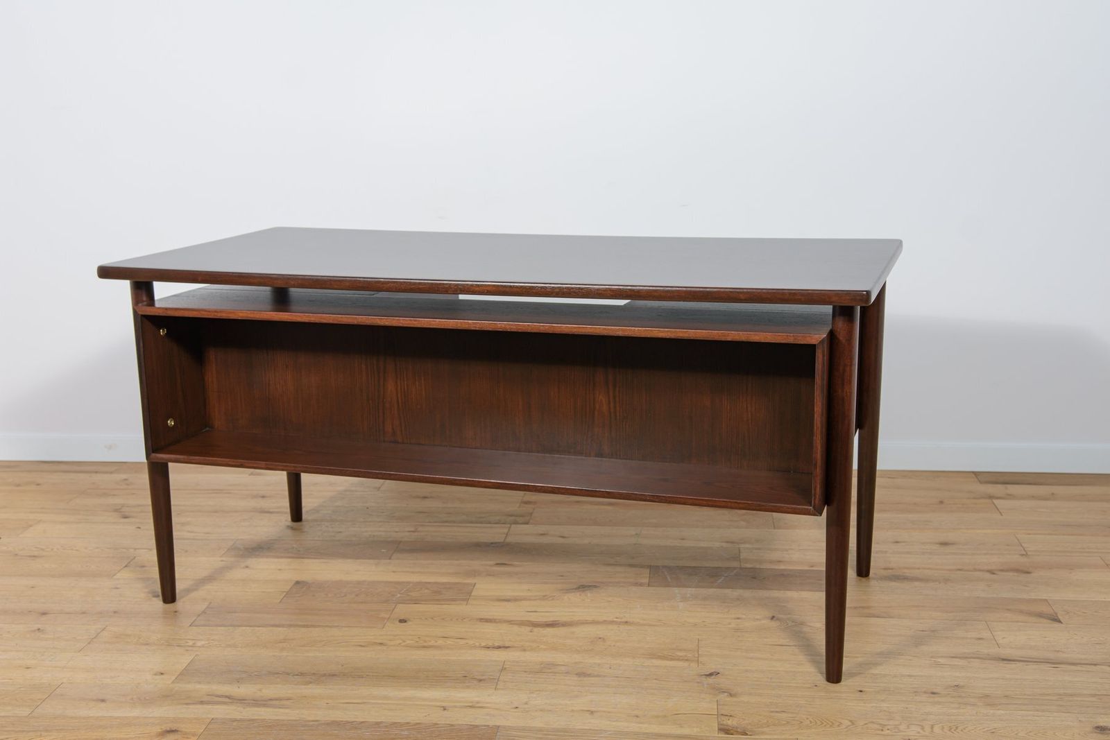 Mid Century Freestanding Rosewood Desk, Denmark, 1960s photo 3808.0
