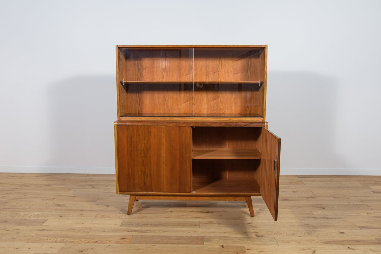 photo buy Cabinet With Bookcase By Hubert Nepozitek & Bohumil Landsman For Jitona, 1960s