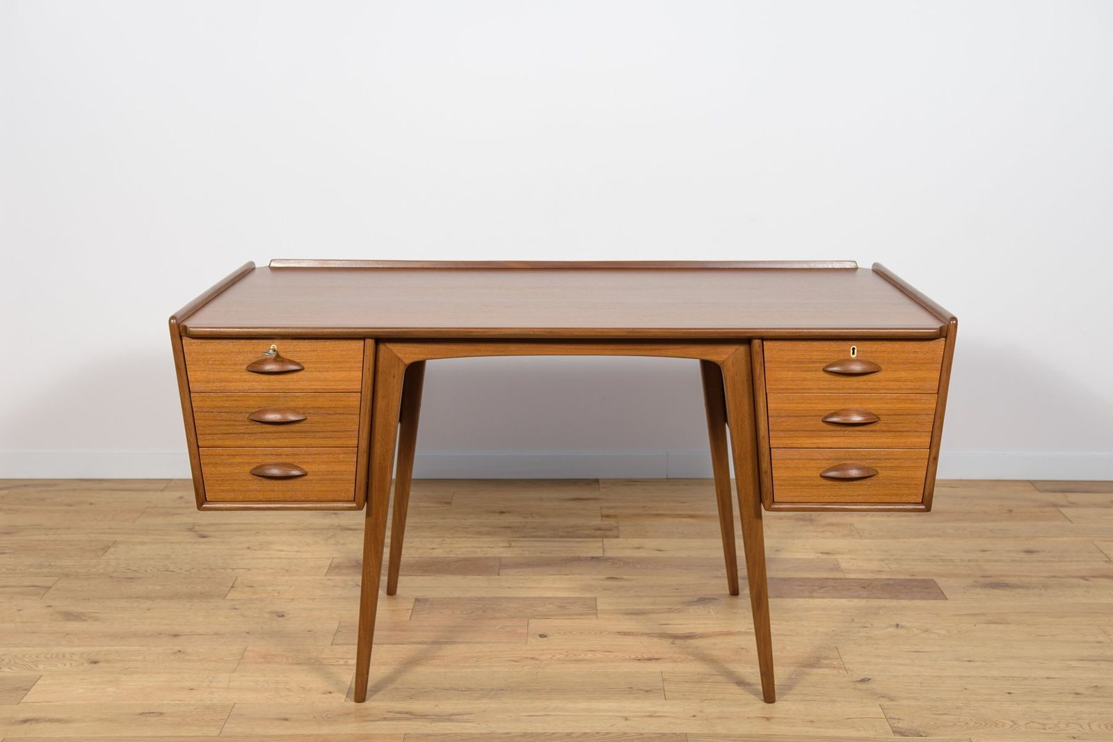 Mid Century Teak Desk By Svante Skogh For Ab Möbelfabriken Balder, Sweden, 1950s photo for sale