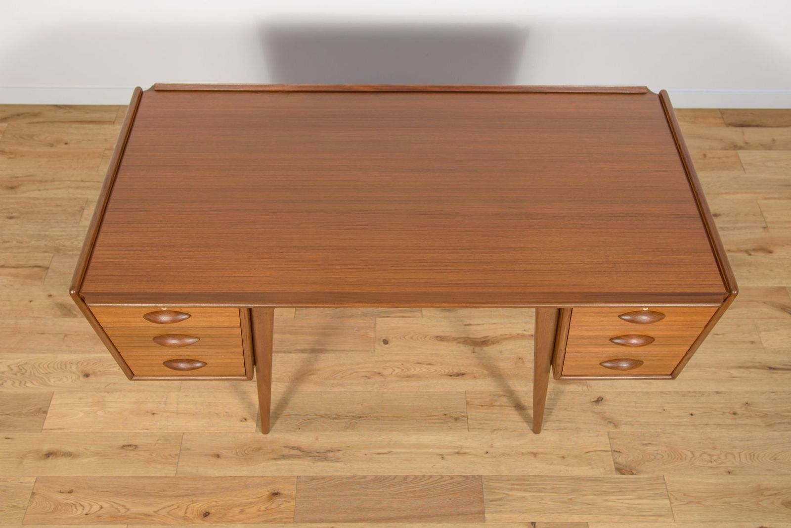Mid Century Teak Desk By Svante Skogh For Ab Möbelfabriken Balder, Sweden, 1950s photo vintage