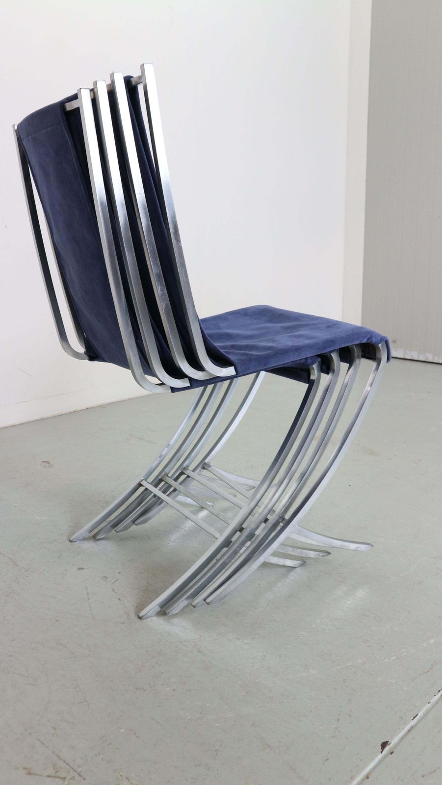 photo vintage Pierre Cardin Set Of 4 Dinning Chairs Velvet& Steel For Maison Jansen, 1970
