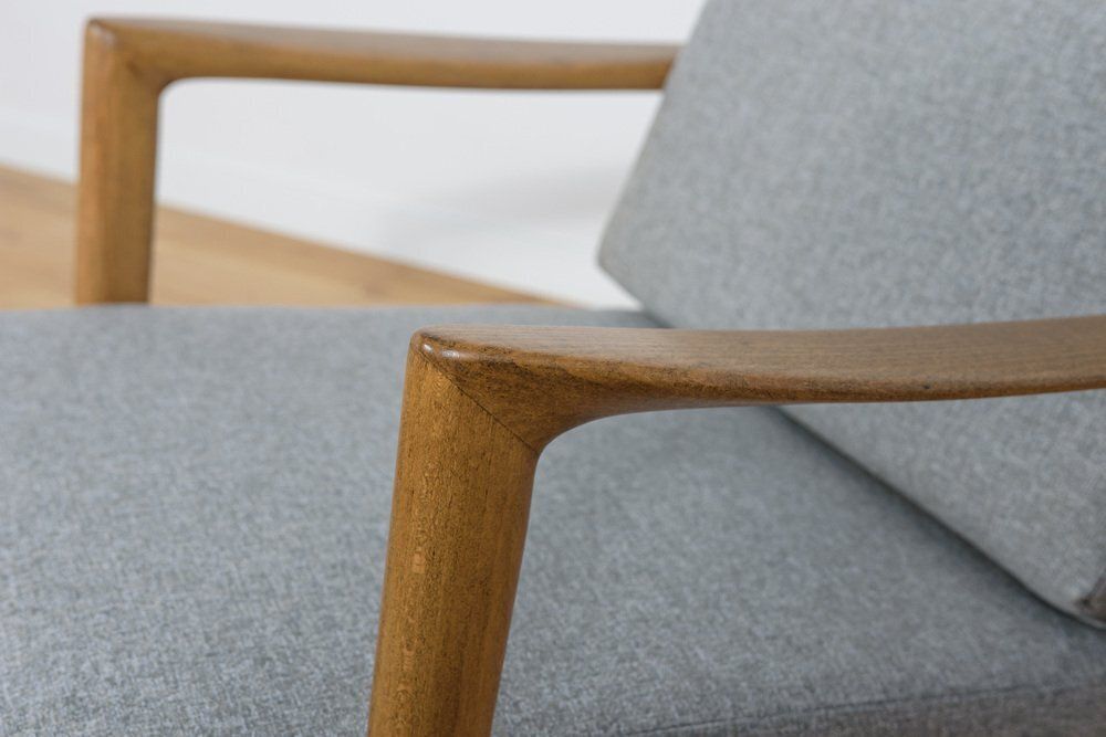 Furniture Model 300 139 Armchair From Swarzędz Factory, 1960s photo