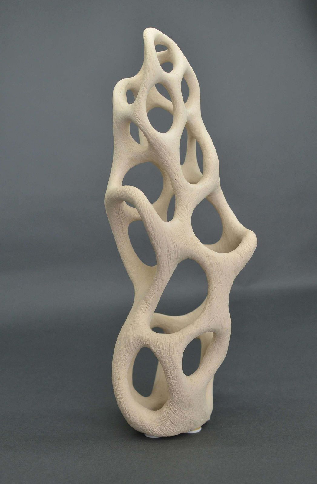 Elina Titane Loops Of Eternity II. Stonewear, 42х17x15 Cm2008 photo furniture